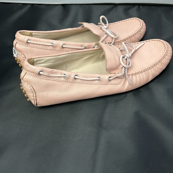 COLE HAAN PINK BOW DRIVING MOCCASINS SIZE 10.5 - Picture 2 of 6
